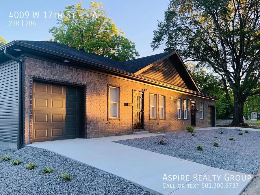 Primary Photo - Newly Constructed Duplex with 2 bedrooms a...