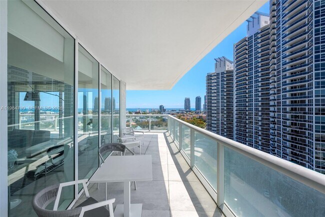 Foto del edificio - 450 Alton Rd