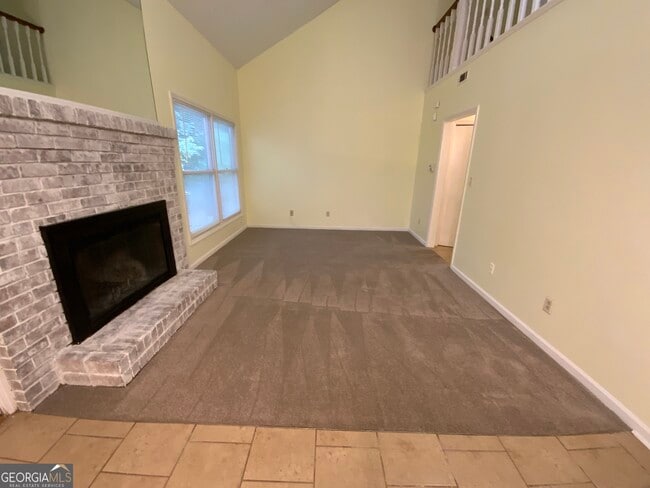 Building Photo - 8 Westridge Cir SW
