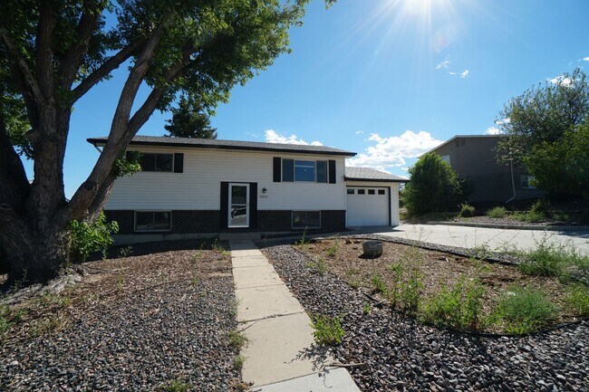 Photo - 6831 Galley Rd House