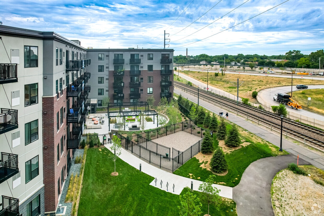 The Bessemer at Seward Commons 2220 Snelling Ave Minneapolis, MN