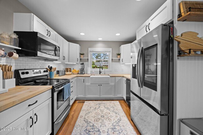Building Photo - 206 Brentwood Ct