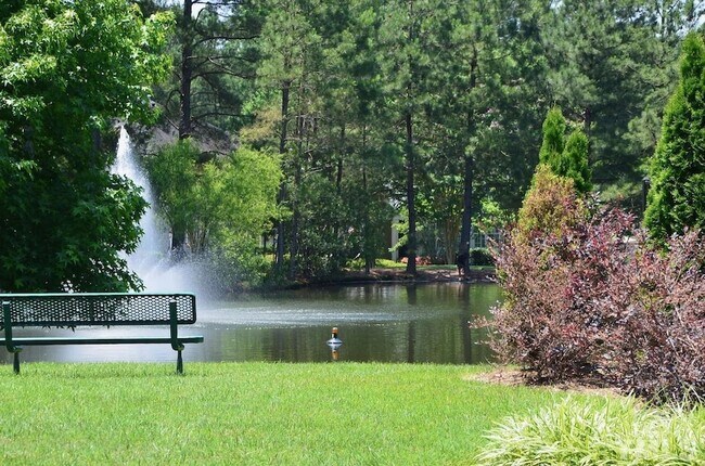 Foto del edificio - 1045 Philpott Dr