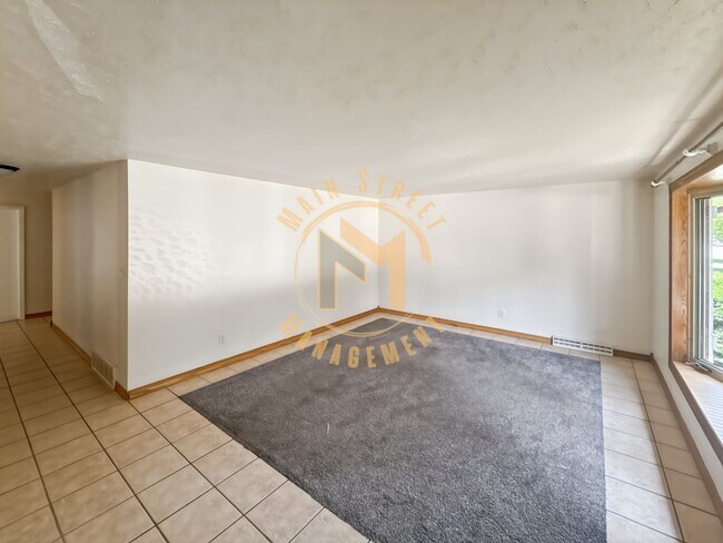 Foto del edificio - 2796 Cormier Rd