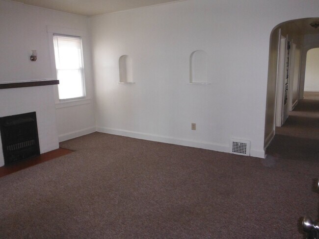 Foto del edificio - 1005 Broad Ave NW