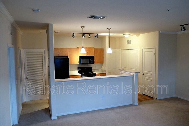 Building Photo - 8290 Gate Pkwy W