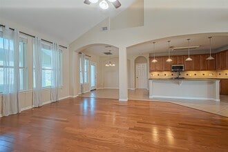Building Photo - 11315 Sailwing Creek Ct