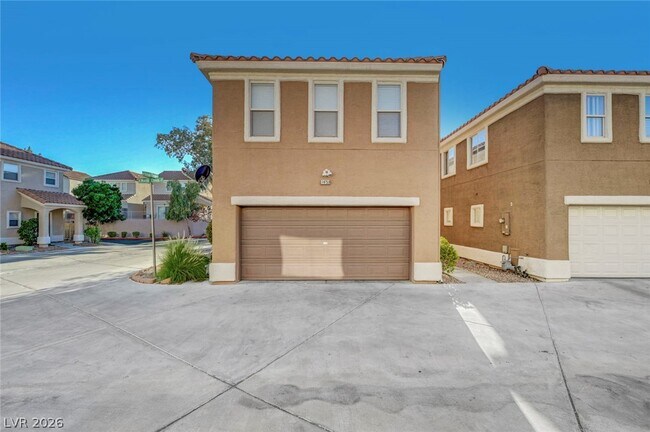 Building Photo - 1453 Morro Creek St