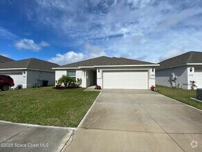 Building Photo - 1186 Dania Cir