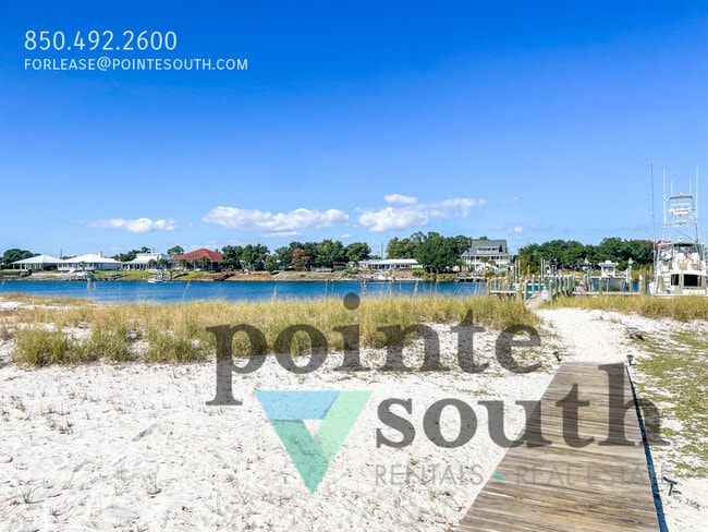 Foto del edificio - 13948 River Rd