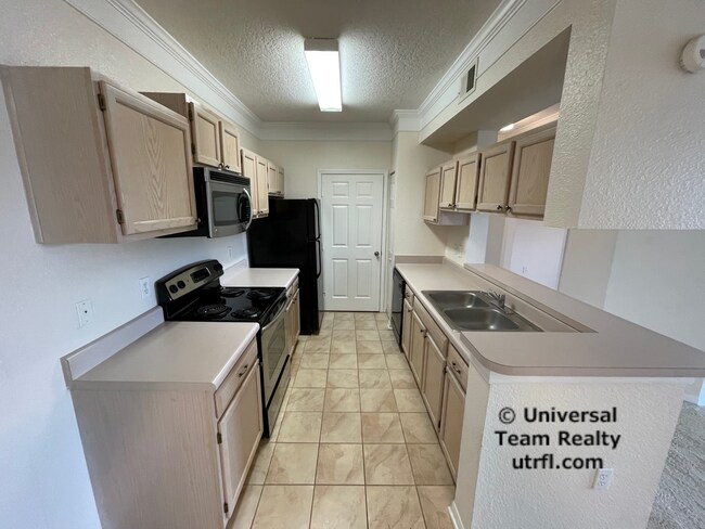 Photo - 11521 Villa Grand Townhome