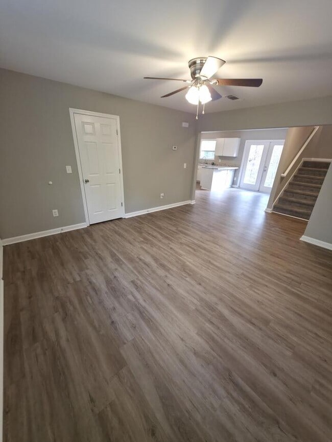 Building Photo - 480 Candlestick Dr
