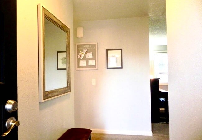 Building Photo - 7873 SW 166th Plz