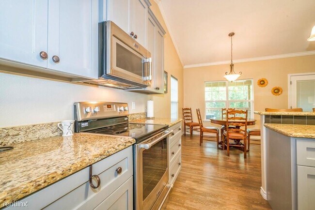 Foto del edificio - 1 br, 1 bath House - 6022 County Road 73