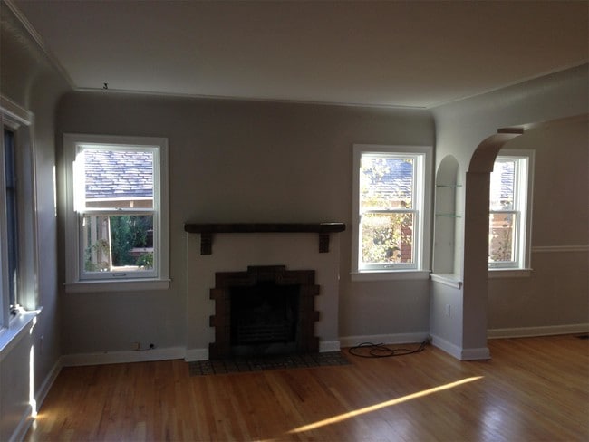 Building Photo - 1396 S 1500 E