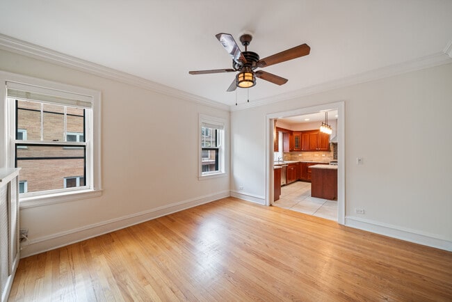 Building Photo - 721 Foster St