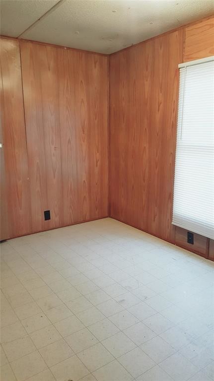 Foto del edificio - 401 S Woodson St