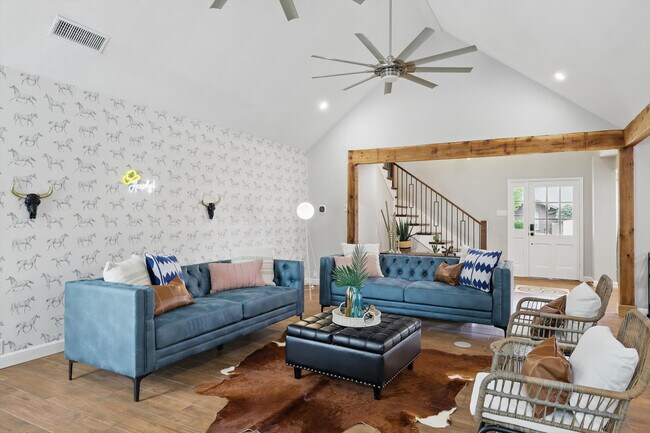 Building Photo - 6333 Tosca Dr