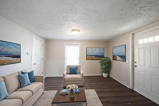 Foto del edificio - "Charming 2-Bed Apartment with 600 Sq Ft of Comfort in Greenfield, IN!"