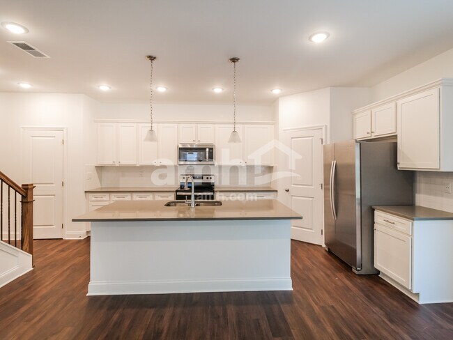 Foto del edificio - 5212 Blue Mountain Drive