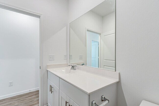 Foto del edificio - 17610 Calabash Dr