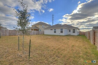 Building Photo - 120 Rexroat Rd