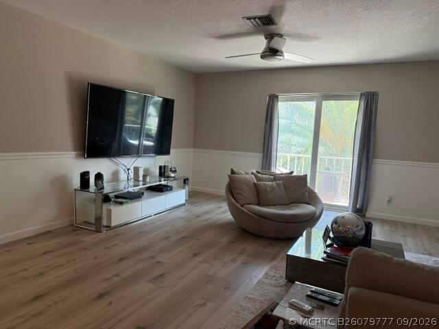Building Photo - 2033 S Seacrest Blvd