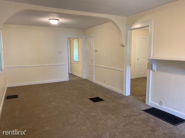 Building Photo - 2 br, 1 bath House - 234 E Woodside St