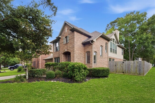 Building Photo - 3331 Lost Maple Forest Ct