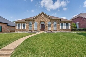 Building Photo - 4681 Quincy Ln