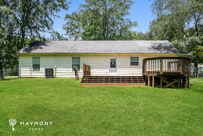 Building Photo - 215 Buffalo Creek Dr