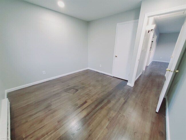 Building Photo - 2 br, 1 bath Condo - 36 Glenwood Ave Unit 1