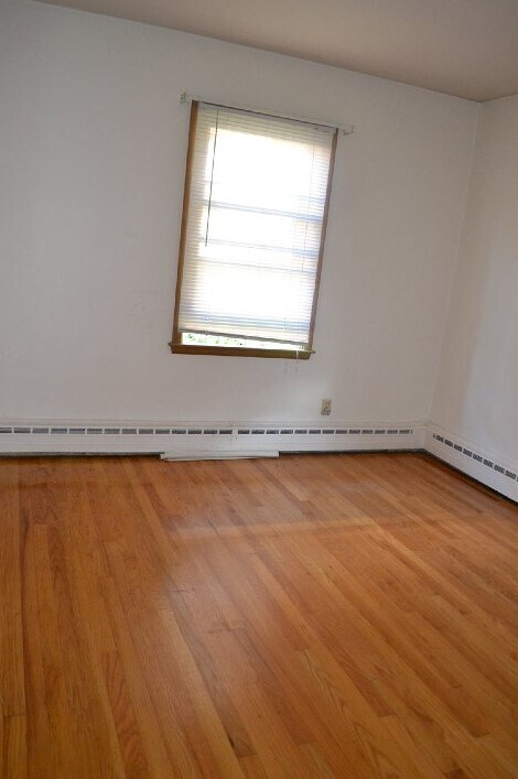 Foto del edificio - 1126 Vilas Ave