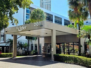 Building Photo - 201 178th Dr