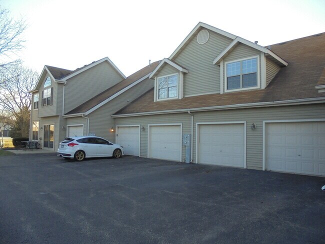 Foto del edificio - 736 Big Timber Dr