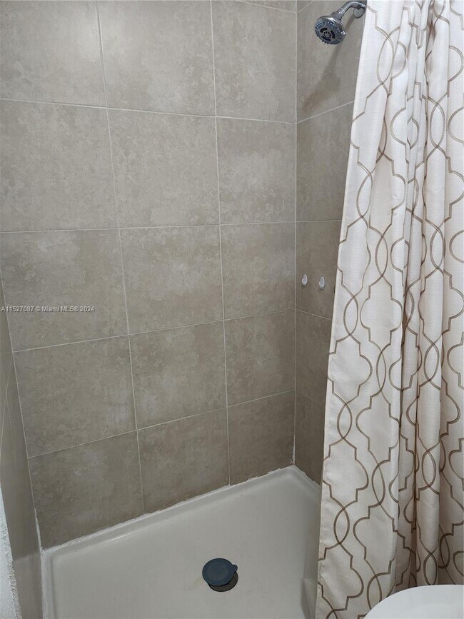 Foto del edificio - 10830 SW 167th St