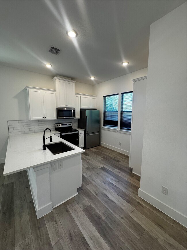 Building Photo - 8424 Wileyvale Rd