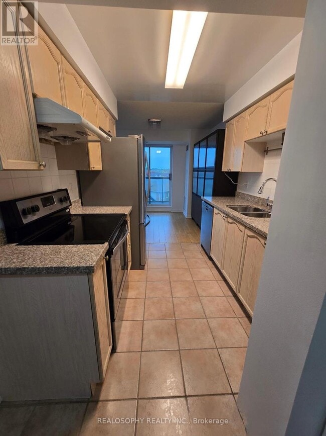 Building Photo - 3 Ellesmere St