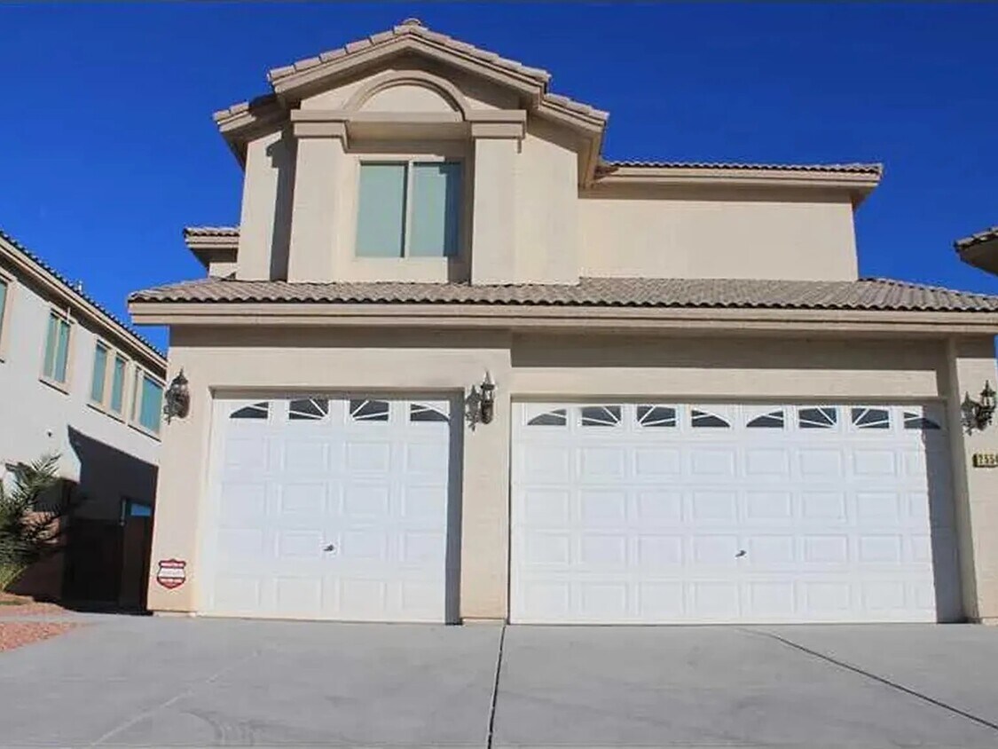 2554 Regency Cove Ct, Las Vegas, NV 89121 House for Rent in Las Vegas