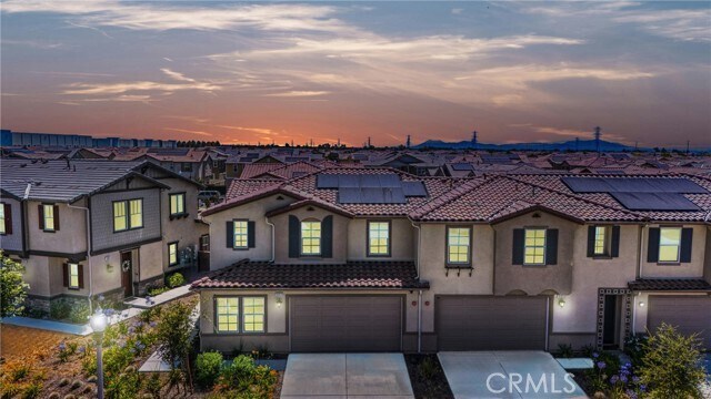 Foto del edificio - 15971 Aventurine Ln