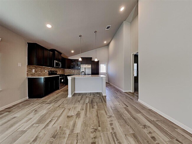 Building Photo - 9834 Gln Brk Ln