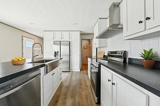 Building Photo - 717 Armadillo St