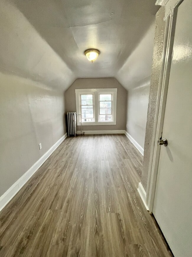 Building Photo - 135 Wegman Pky