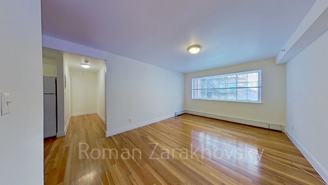 Building Photo - 8 Griggs St