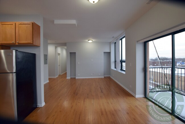 Building Photo - 1413 Howard St