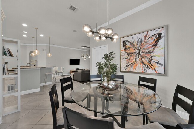 Foto del edificio - 98 Lindenberry Cir