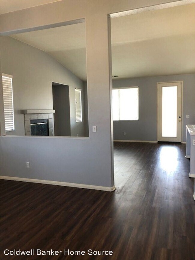 Building Photo - 4 br, 2 bath House - 14645 Blue Sage Rd
