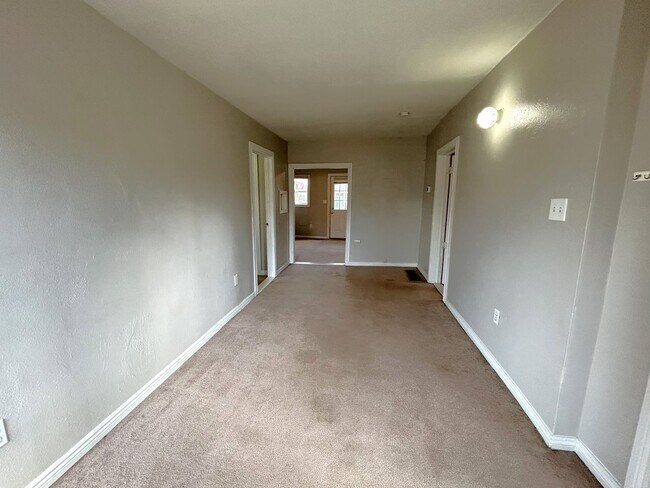 Foto del edificio - Experience the Energy of Old Town Fort Collins—Cozy 2BR Home