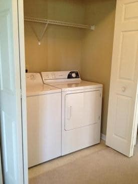 Laundry - 20 Old S Ct