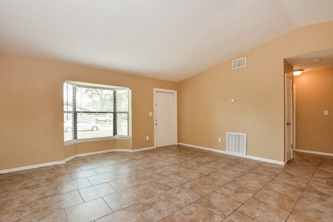 Building Photo - 3645 E Powder Horn Rd